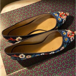 GUC Tory Burch embroidered flats suede size 7 leather